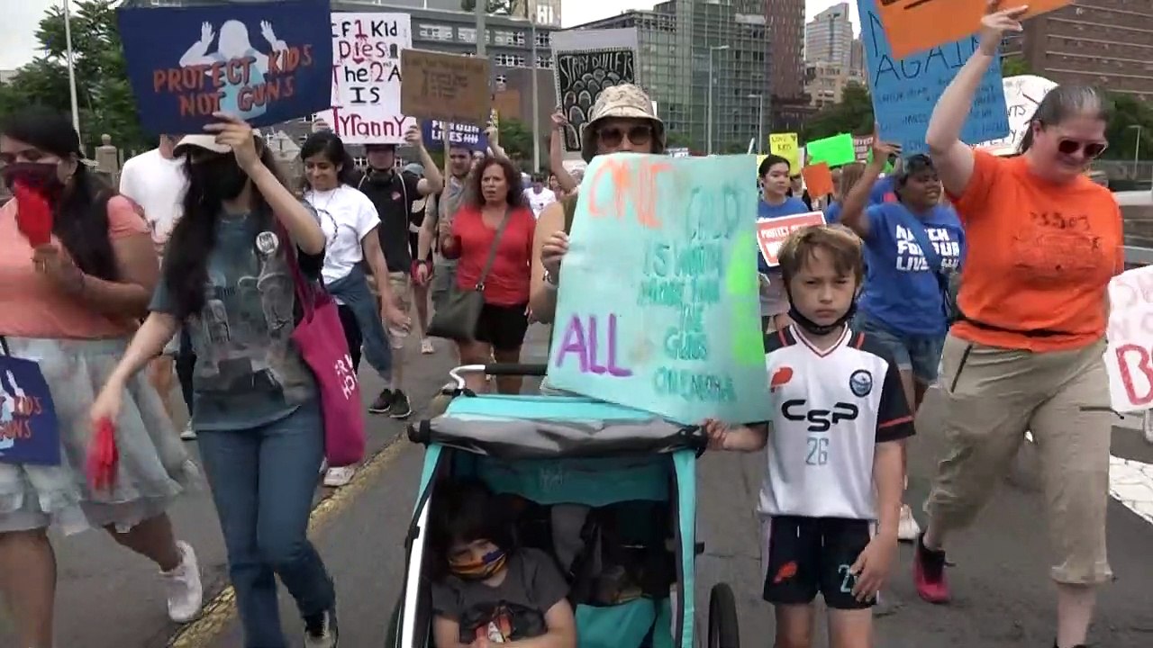 USA: la petite-fille de Martin Luther King appelle à s'exprimer "par des bulletins, pas des balles"