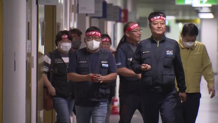 정부·화물연대, 4차 교섭 돌입...물류 차질 확산 / YTN