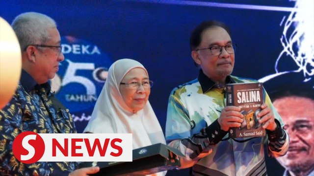 Anwar: Upholding Bahasa Melayu needs commitment of society