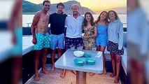 Nadal surca las aguas de Mallorca con sus amigos y su mujer Mery Perelló