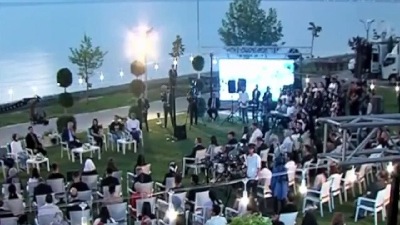 AKP'li Cumhurbaşkanı Erdoğan: Elalemin Derdi Bizi mi Gerdi?