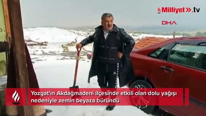 Yozgat'ta dolu yağışıyla zemin beyaza büründü