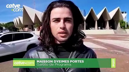 Esposa do cliente me fez sair pelado na rua, diz rapaz que quase leva tiro durante programa