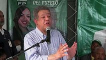 Leonel Fernández continua ruta de juramentación en Santo Domingo Este