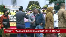 Suasana Pagi Ini di Gedung Pakuan, Warga Terus Berdatangan untuk Takziah