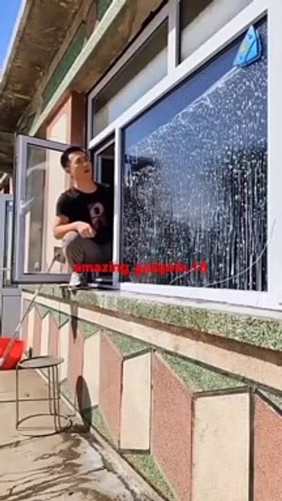 How to clean mirrors