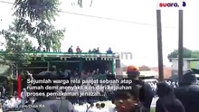 Demi Lihat Pemakaman Eril, Warga Rela Panjat Atap Rumah