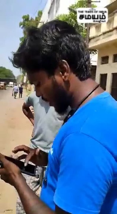 ஹெல்மெட் அணியாத இளைஞர் செய்த ரௌடிசம்; கைது!