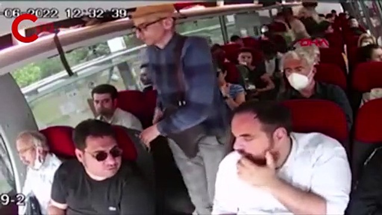 Havalimanı servis aracında film sahnelerini aratmayan hırsızlık