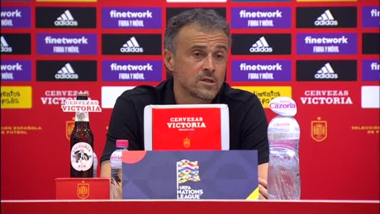 Luis Enrique: "Preguntad a los rivales si somos candidatos, seguro que vamos a competir"