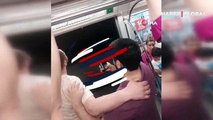 İlginç anlar: Son sürat giden Yenikapı metrosunda açık kapı ile yolculuk ettiler