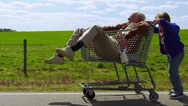 Jackass: Bad Grandpa - Trailer zum neuen Jackass-Film