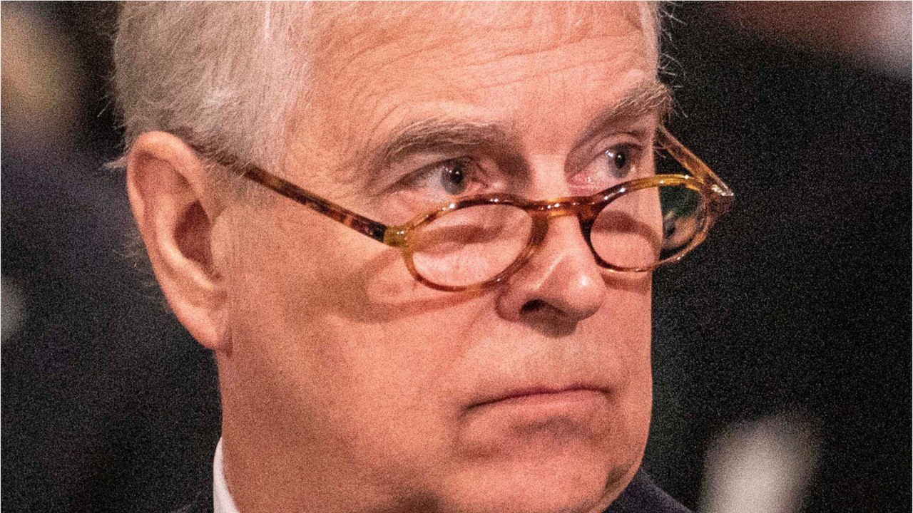 Prince Andrew reportedly wants the Queen to reinstate his royal status