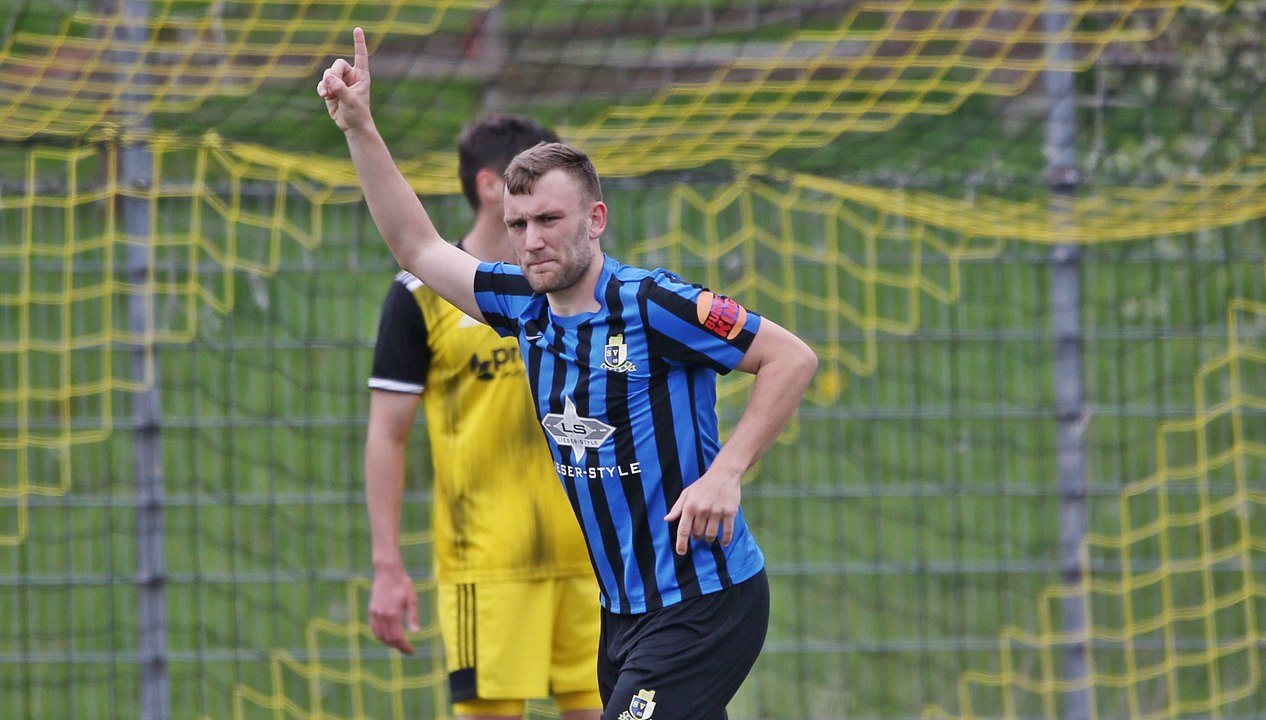 Gnadenlose Eintracht: Trier schießt Stadtallendorf ab