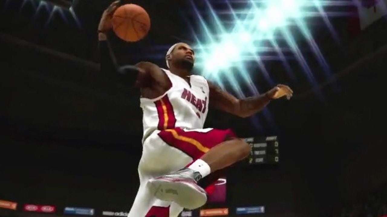 Nba 2k14 - debüt-trailer mit dunkings und basketball-legende »king« james