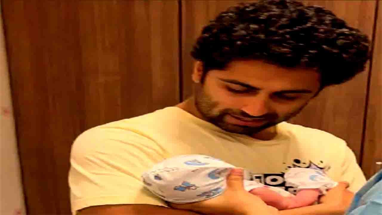 Molkki एक्टर Ankit Gera यानी की Daksh बने पापा; घर आया  Baby Boy | FilmiBeat