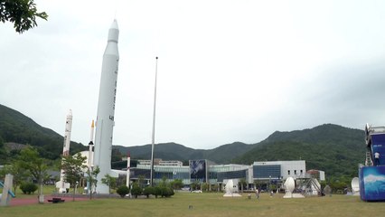 [속보] 누리호 이송 여부 판단 유보...내일 오전 재검토 / YTN