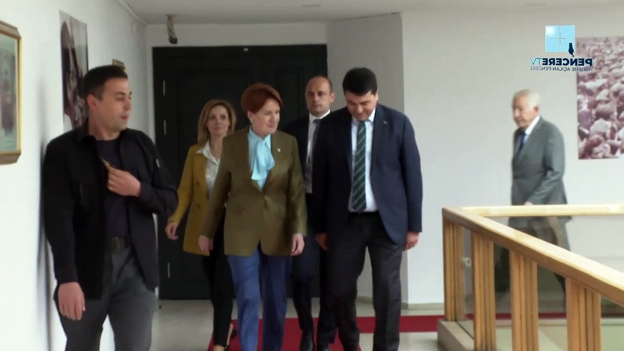 İYİ Parti Genel Başkanı Meral Akşener, Demokrat Parti Genel Başkanı Gültekin Uysal'ı ziyaret etti
