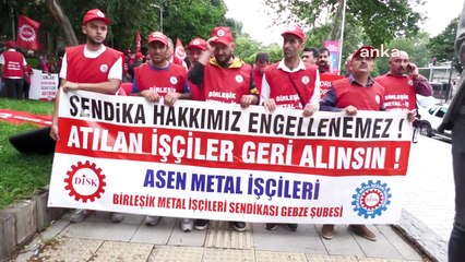 DİSK zamların durdurulması talebiyle sokağa çıktı