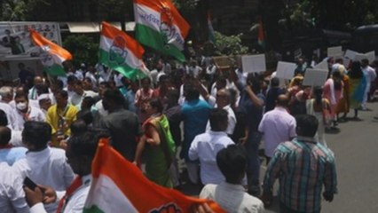 Protestas en India por un caso de corrupción en el que implican a los Gandhi