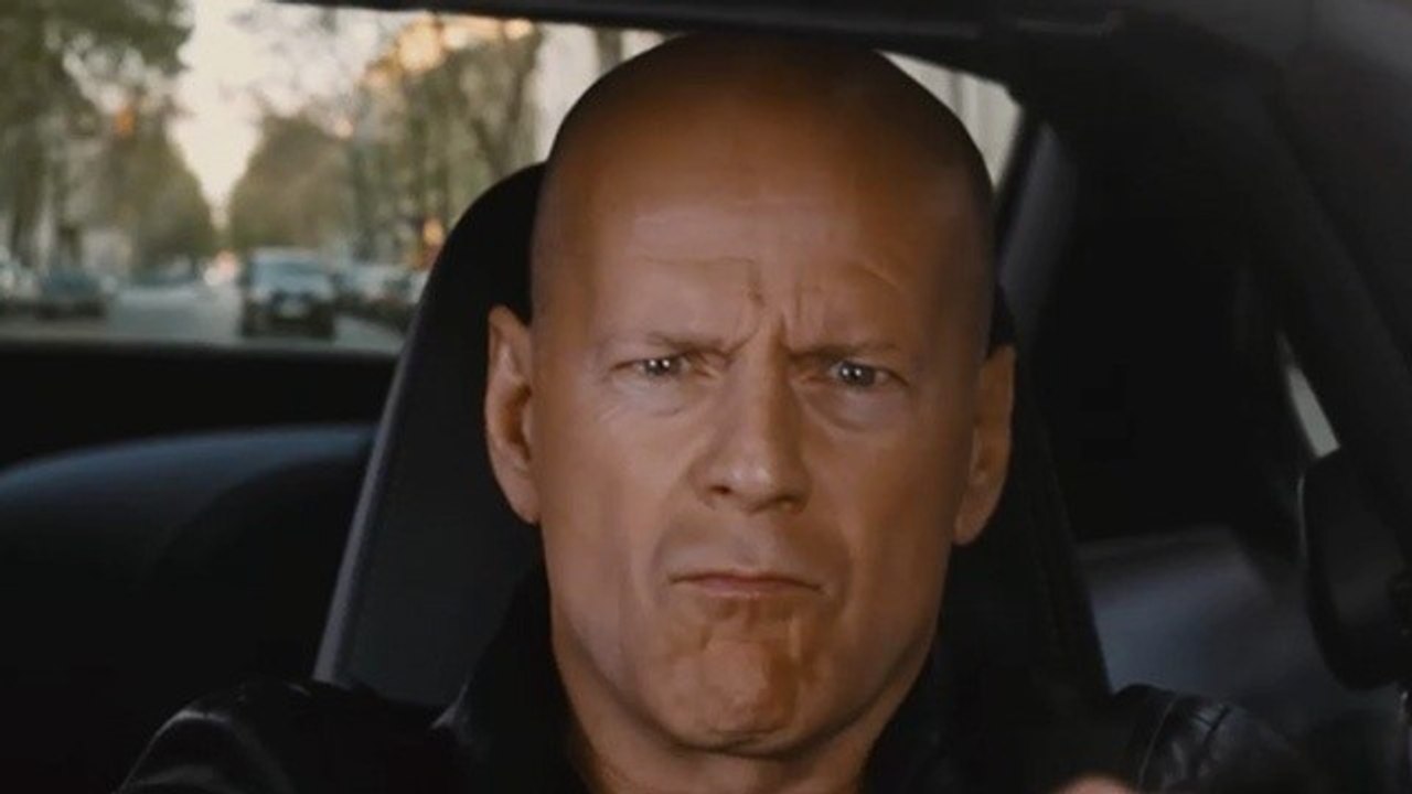 R.E.D. 2 - Filmclip: Verfolgungsjagd durch Paris