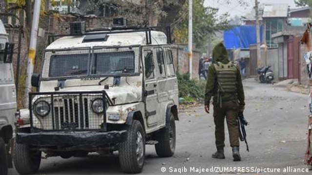 India: Why are Kashmiri Pandits fleeing so soon after resettlement?