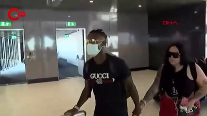 Fenerbahçe'nin yeni transferi Henrique İstanbul'da