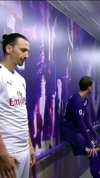 Vlahovic meets his idol Ibrahimovic 