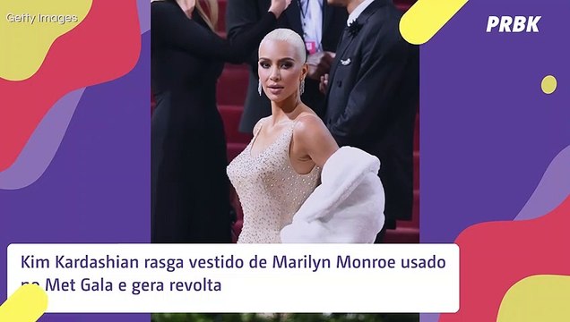 Kim Kardashian é criticada após vestido de Marilyn Monroe aparecer rasgado: Irresponsáveis
