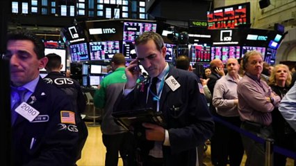 Wall Street Hits Bear Market as Stocks and Crypto Drop