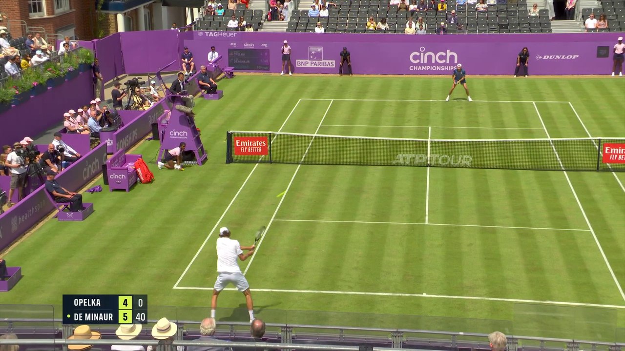 Opelka v De Minaur | ATP Queen's | Match Highlights