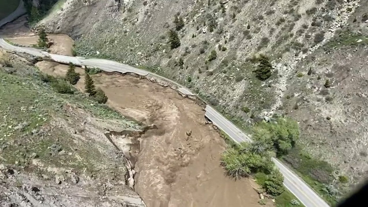 Extreme flooding closes Yellowstone