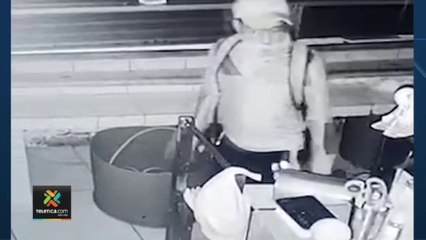 tn7-Delincuentes-se-robaron ₡7-millones-efectivo-en-el-Mercado-Central-de-San-José-130622