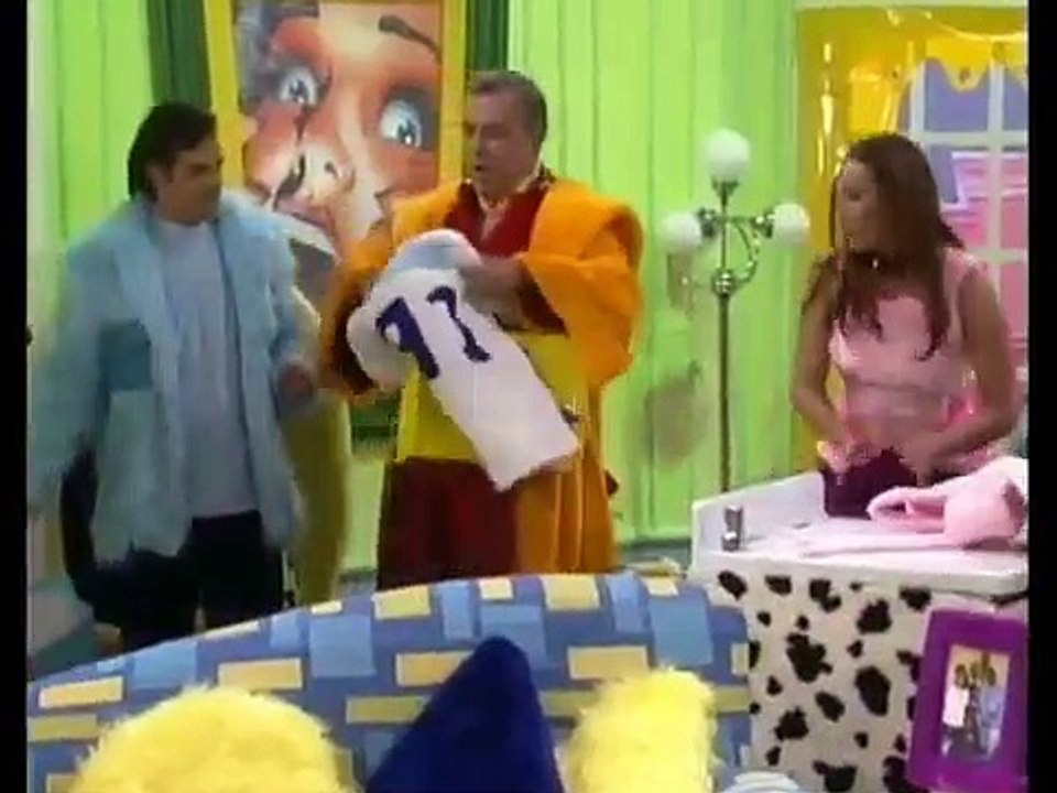 La Familia P. Luche - 《1x6》 - "El Primo de Oro"