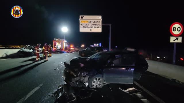 Cinco fallecidos por el error de un octogenario que entró en sentido contrario en la A-7