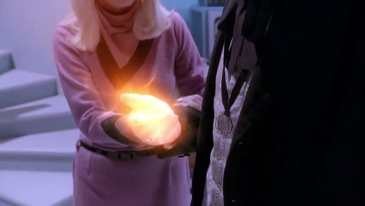 Doctor Who (2005) Saison 10 - Teaser Twice Upon A Time (EN)