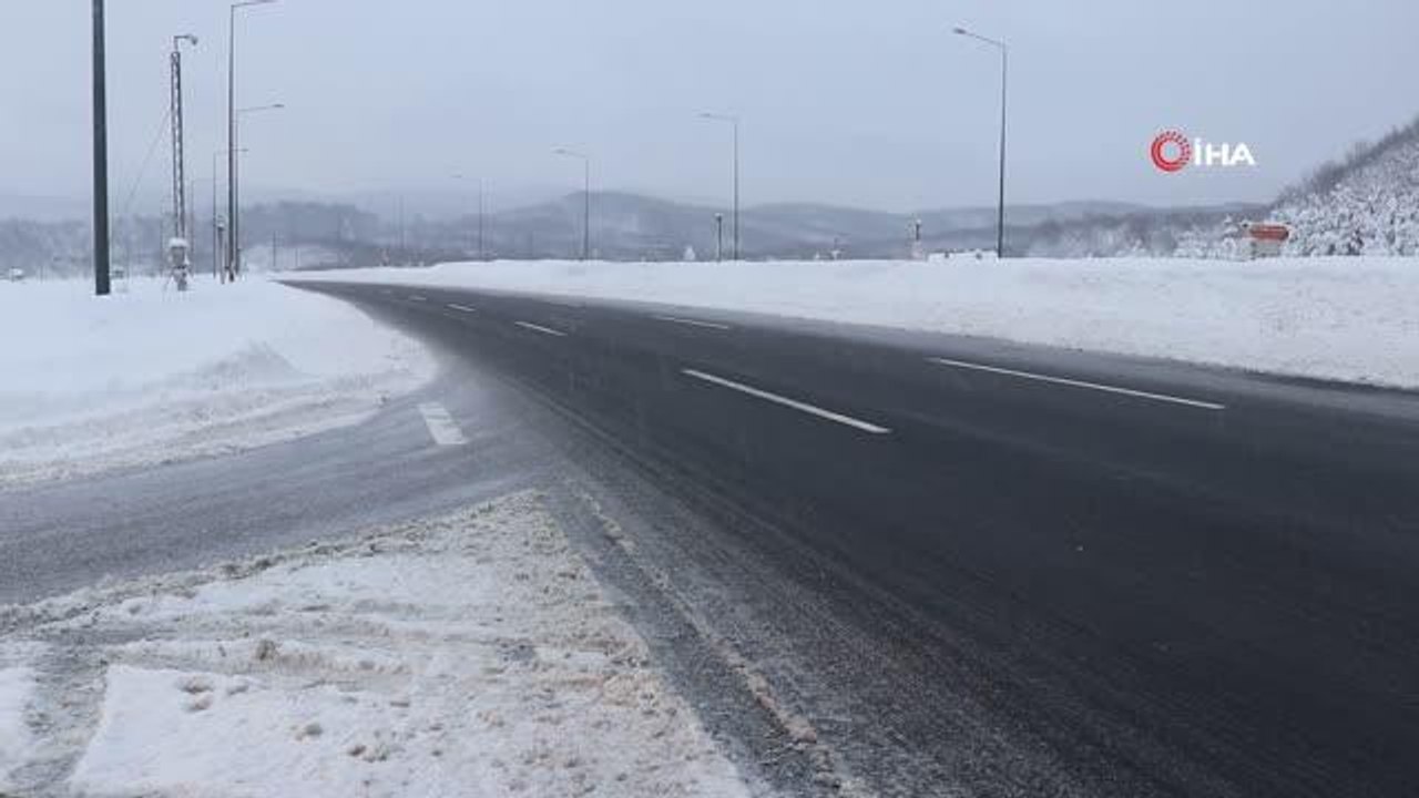 D100 Karayolu ve TEM Otoyolu Bolu Dağı geçişi iki yönlü araç trafiğine açıldı
