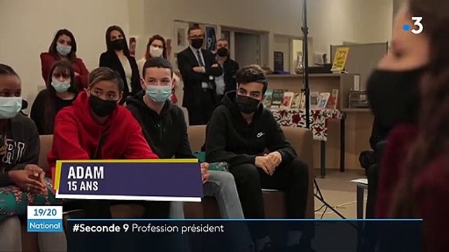 Présidentielle - François Hollande annonce qu'il n'est pas candidat pour l'instant mais qu'il envisage de prendre la parole bientôt, car un ancien président peut-être à nouveau candidat