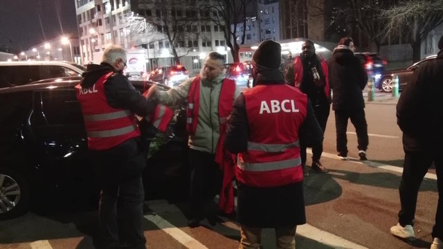 Taxis : nouvelle manifestation des chauffeurs LVC dans le centre de Bruxelles