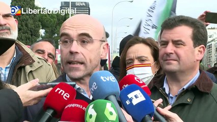 Vox, en la manifestación del campo critica la política "ecodestructiva" del Gobierno