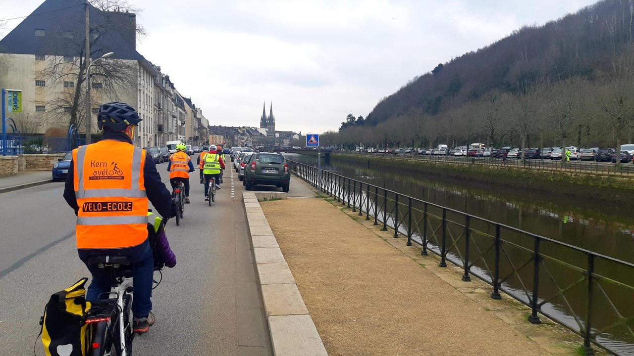 Séance immersive de vélo-école dans les rues de Quimper
