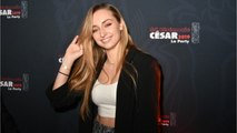 FEMME ACTUELLE - Emma Smet sur son célèbre patronyme : 