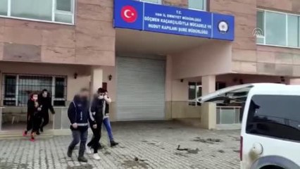 Göçmen kaçakçılığı yaptıkları iddiasıyla 17 kişi tutuklandı