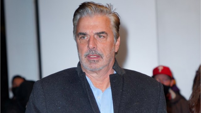FEMME ACTUELLE - Chris Noth ( Sex And the City ) accusé d'agression sexuelle : la production décide de le couper au montage