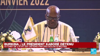 Burkina Faso : le président Kaboré détenu, la lutte contre les jihadistes au coeur des revendications