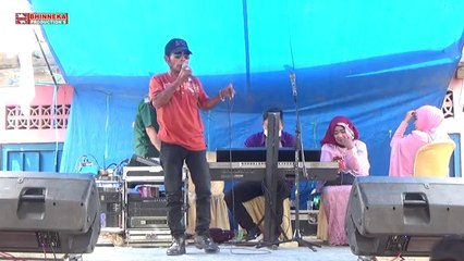 Sebuah lagu yang berjudul kadeleh