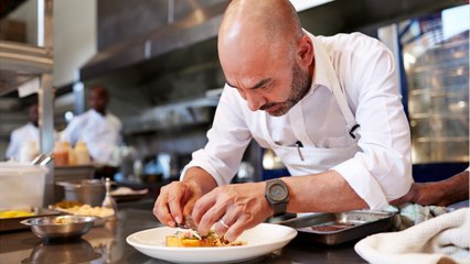 Le chef Baptiste Trudel (Top Chef) prend les commandes du Datsha à Paris