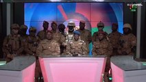 عسكريون في بوركينا فاسو يعلنون عبر التلفزيون استيلاءهم على السلطة وحل الحكومة