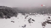 Balıkesir'de kar şenliği... Sındırgı Kertil Dağı Kardan Adam Şenliğine Ev Sahipliği Yaptı