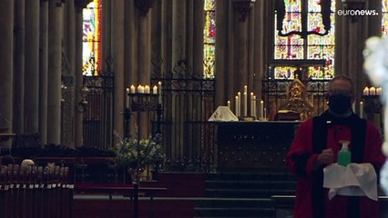 125 Katholische Gläubige wagen Coming-out - in Social Media trendet #outinchurch